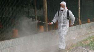 Thuoc-sat-trung-can-thiet-khi-ve-sinh-chuong-trai