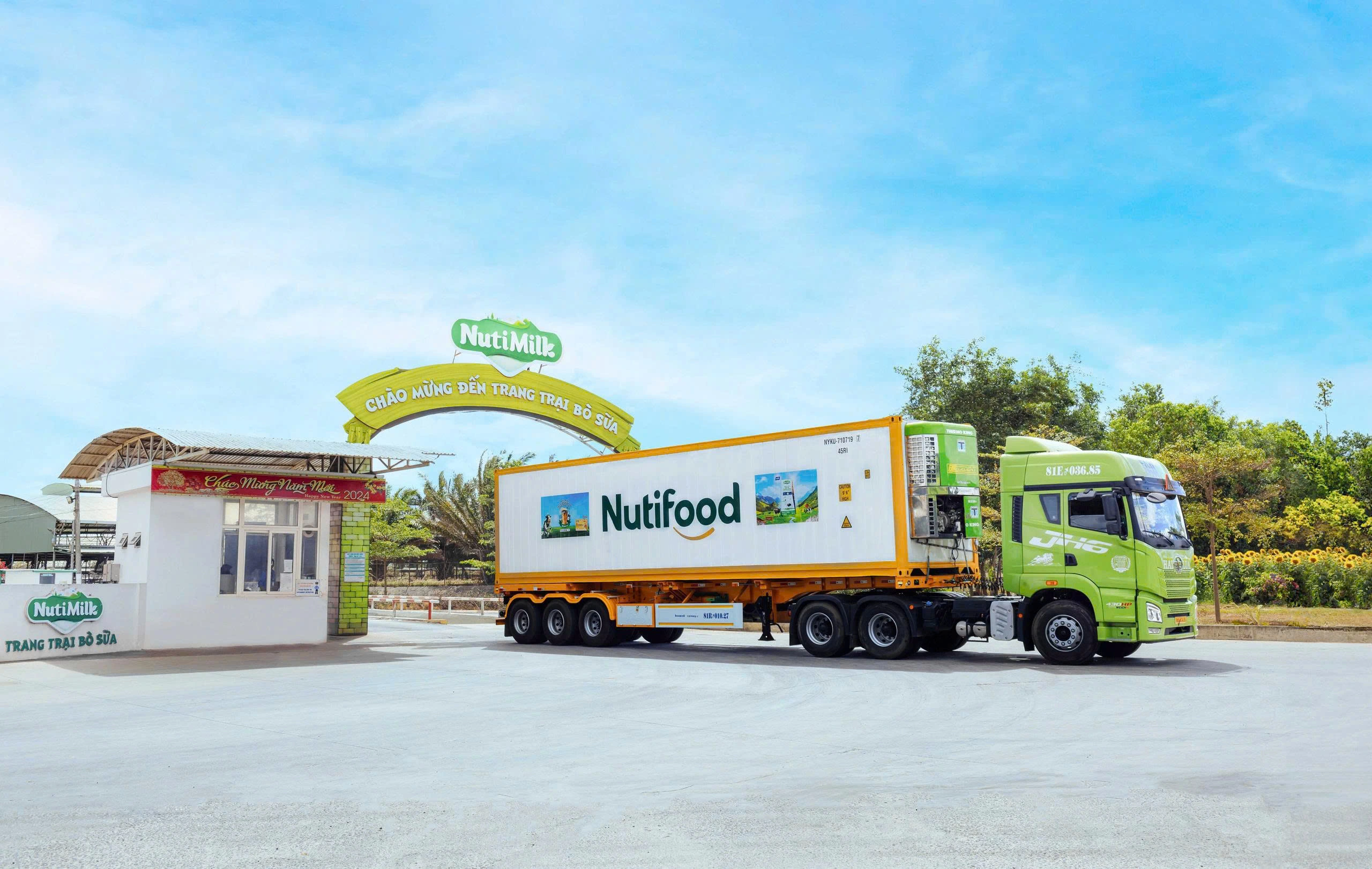 Nguồn Sữa Tươi Từ Trang Trại Nutimilk được Cung Cấp Cho Nhà Máy Chế Biến Sữa Nutifood Tại Gia Lai